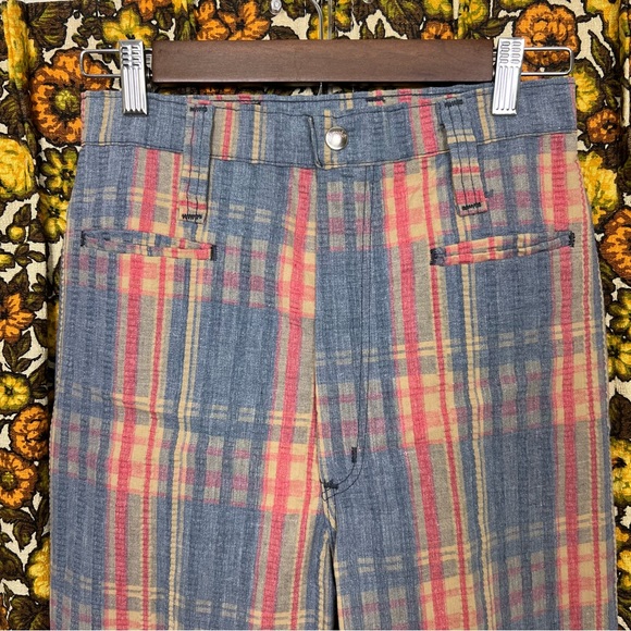 Vintage Wrangler Blue/Red Plaid 70s Seersucker High Rise Flared Pants Size 26 - Picture 2 of 6